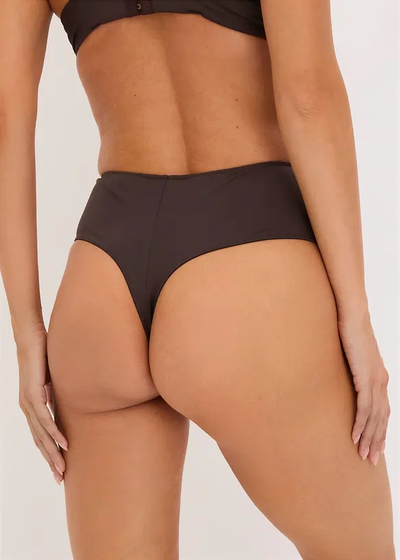 Stringtrosa med h&ouml;g midja och elegant broderi, bonprix