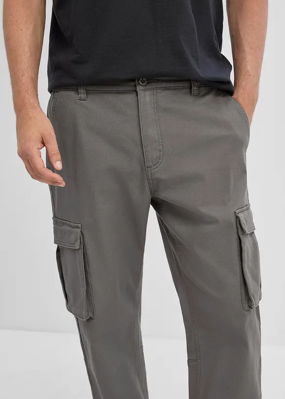 Cargobyxa med res&aring;rmidja och stretch Classic Fit, Straight, bonprix