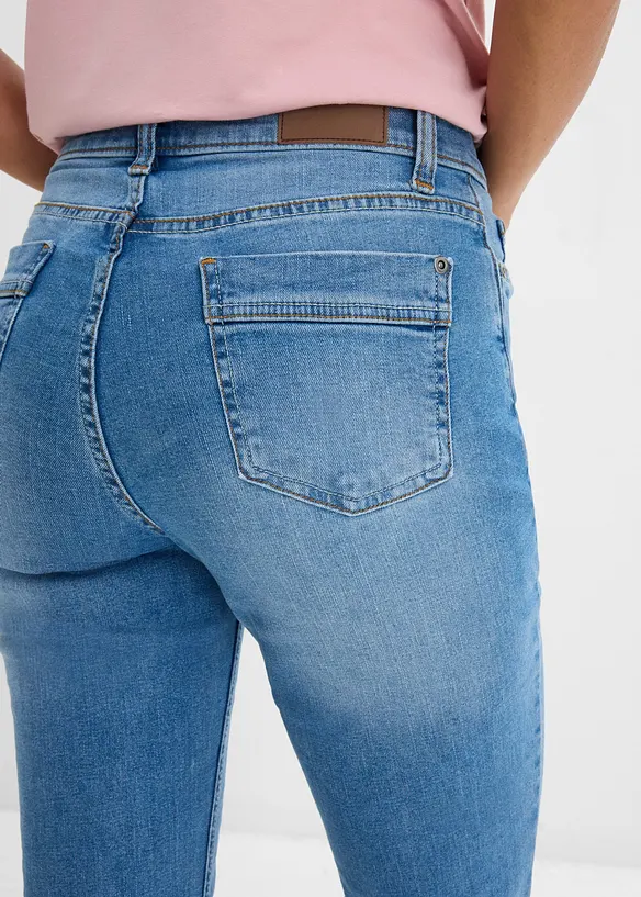 Straight jeans Mid Waist, Stretch, bonprix
