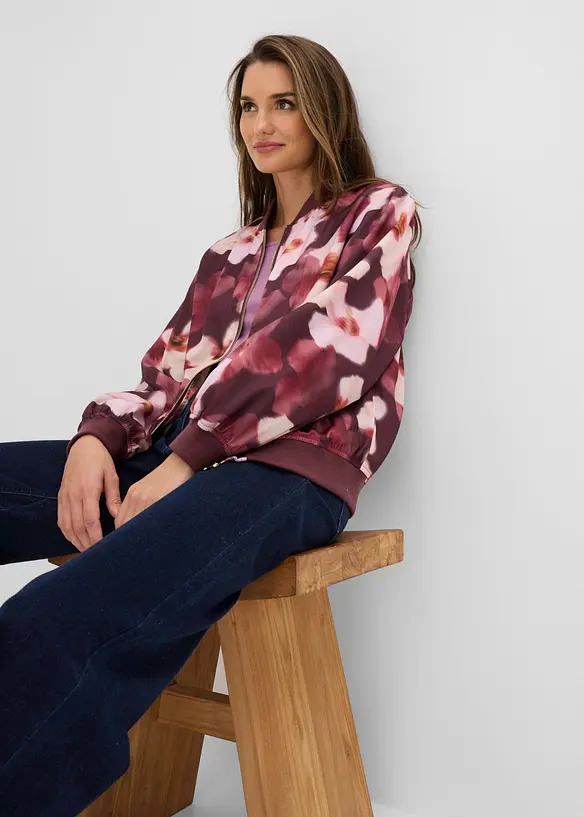 Blusjacka av satin med mjukt fall, bonprix