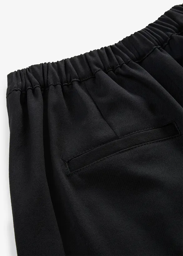 Byxa med viskos i kort modell, bonprix