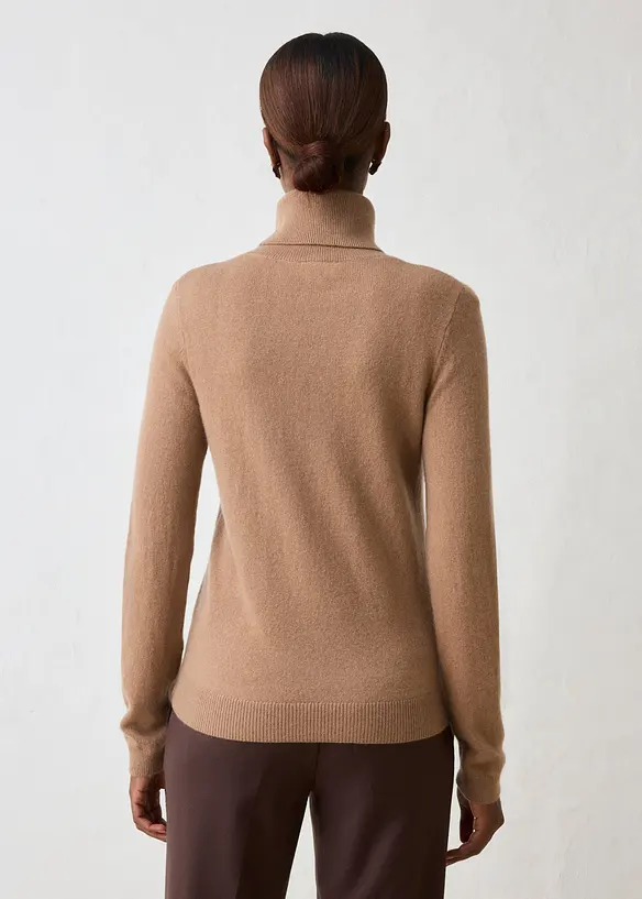 Polotr&ouml;ja i mjuk kashmirblandning med Good Cashmere Standard&reg;, bonprix