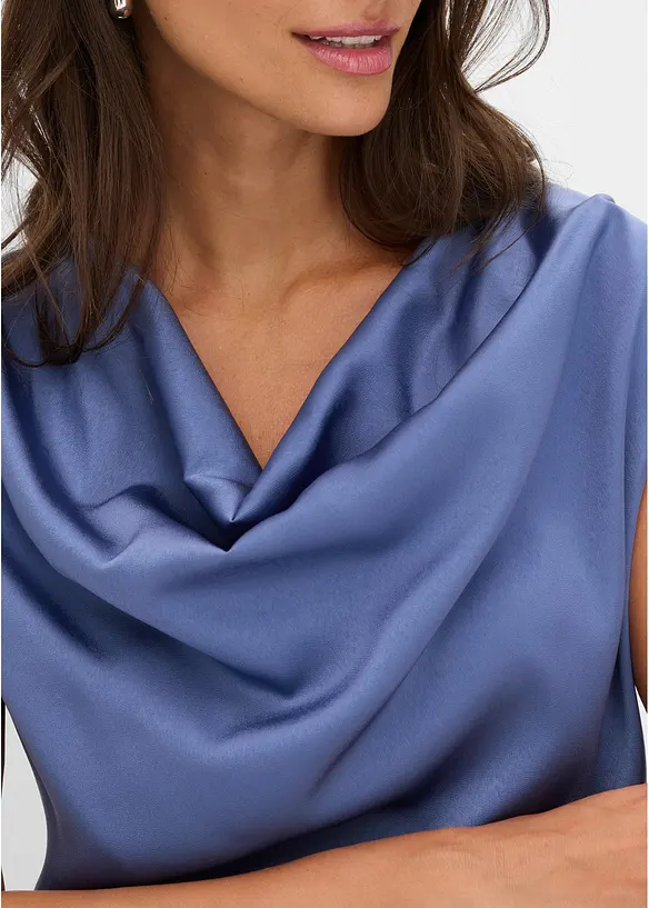 Bluslinne i satin med mjukt fall, bonprix