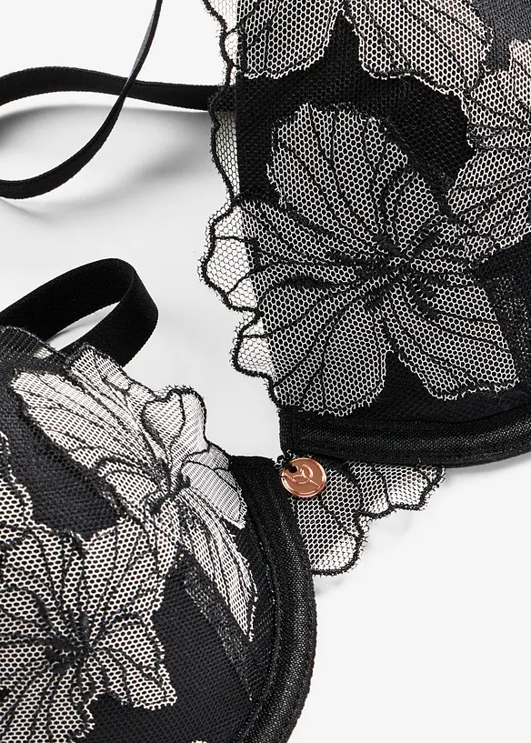 Formpressad BH med elegant broderi, bonprix