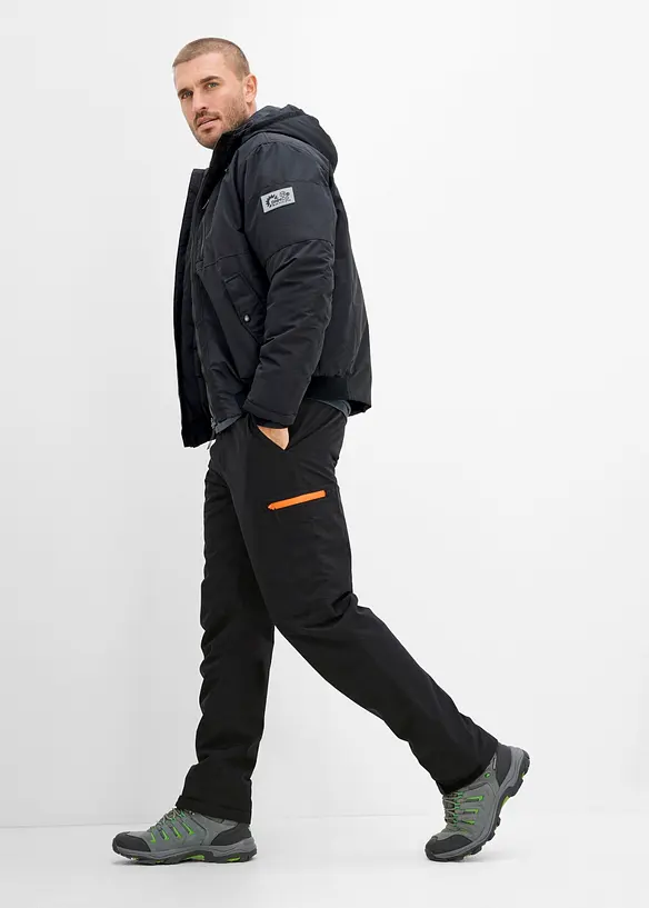 Vattent&auml;t funktionsbyxa med v&auml;rmande foder och cargofickor, Relaxed Fit, bonprix