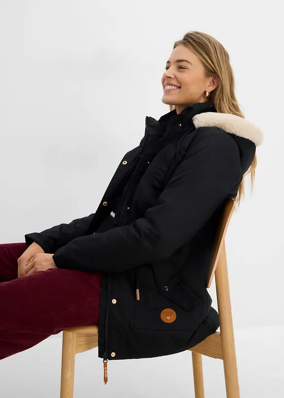 Vadderad parkas med fuskp&auml;lsbes&auml;ttning, bonprix