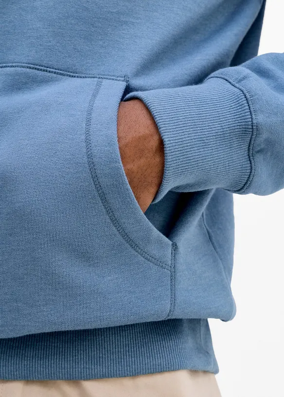 Sweatshirt med huva och detaljer i skinnimitation, bonprix