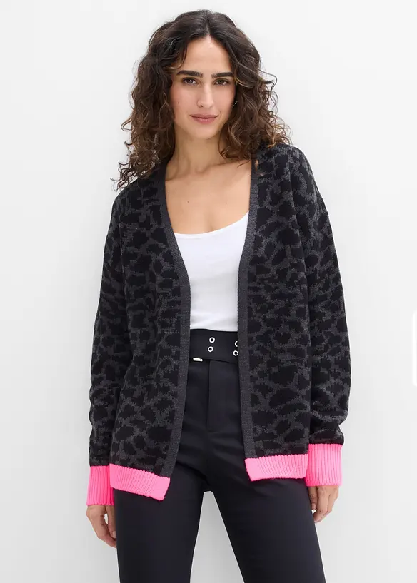 Grovstickad cardigan i vid modell, bonprix