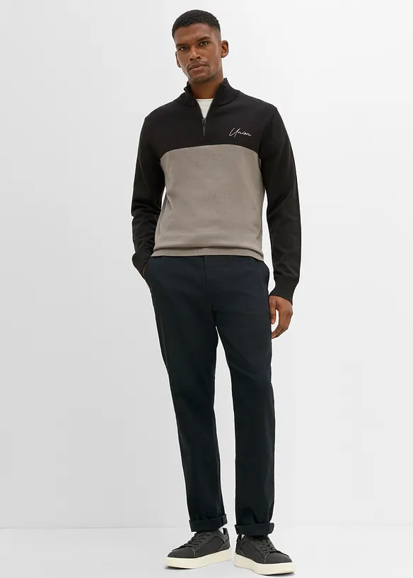 Stretchiga chinos, raka och vida ben, klassisk passform, bonprix