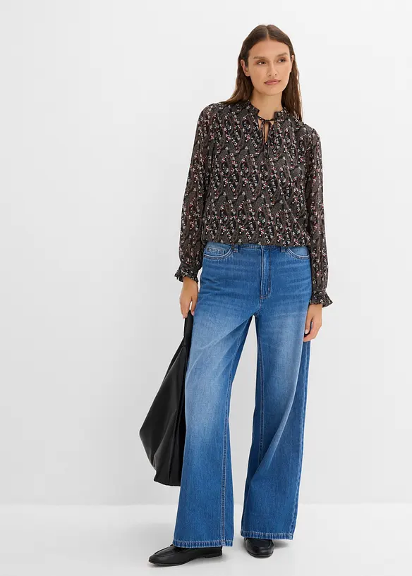 Blus av l&auml;tt chiffong, bonprix