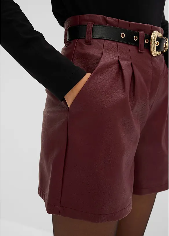 Shorts i skinnimitation med sk&auml;rp, bonprix