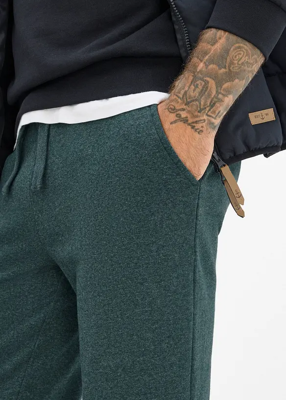 Joggingbyxa, normal passform och raka ben, bonprix
