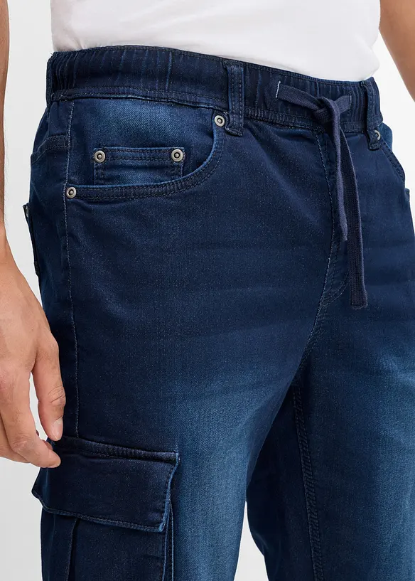 Slim Fit cargo-jeans av joggermaterial med res&aring;rmidja, Straight, bonprix