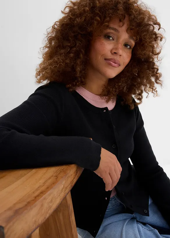 Finstickad cardigan i kort modell, bonprix