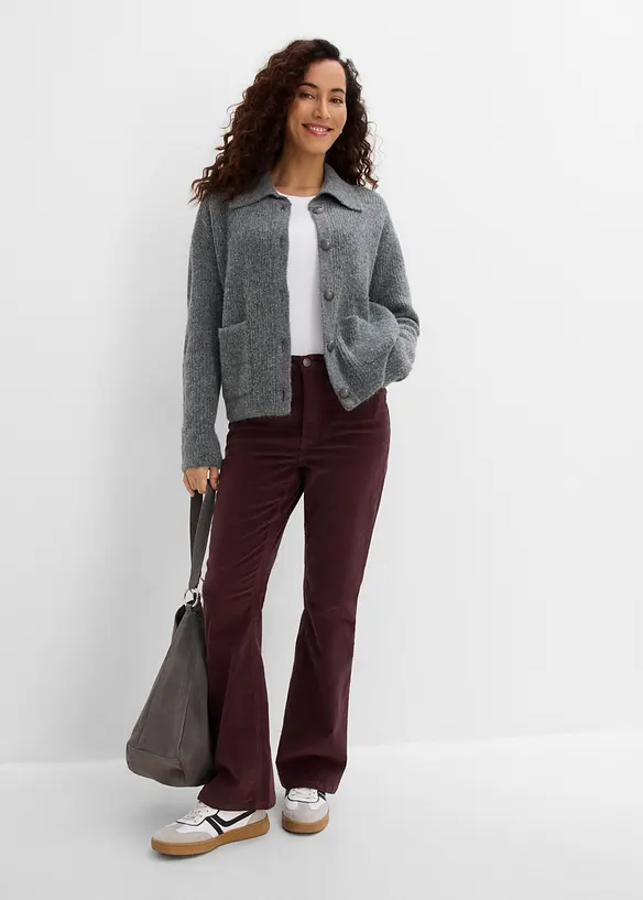 Manchesterbyxa med bootcut i bomullsstretch, bonprix