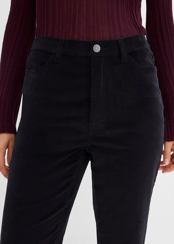 Manchesterbyxa med bootcut i bomullsstretch, bonprix