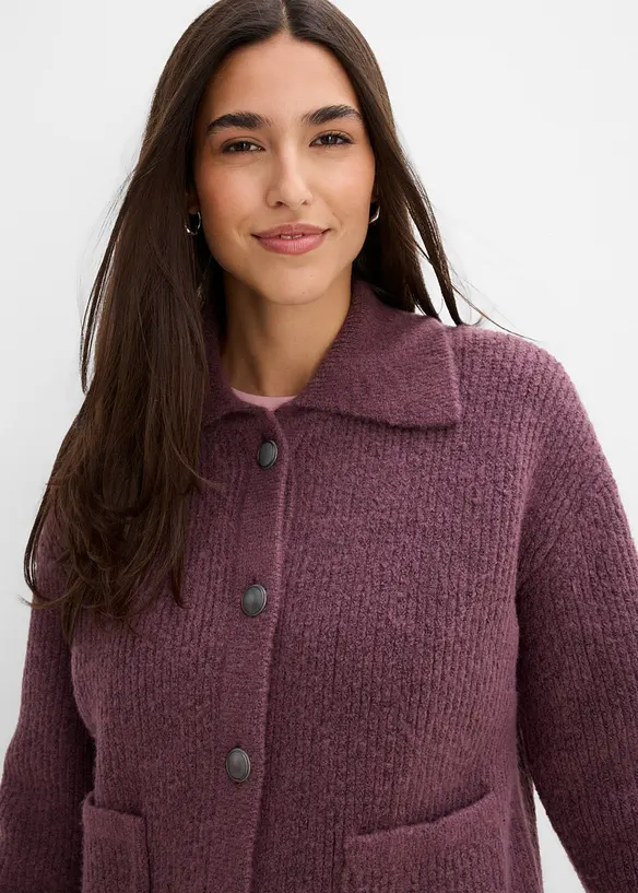 Ribbstickad cardigan i fluffigt material, bonprix