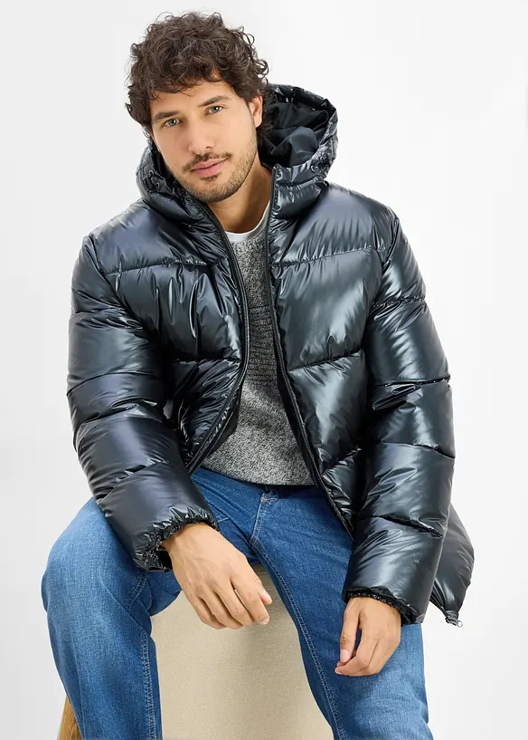 Vadderad t&auml;ckjacka i Regular Fit, bonprix