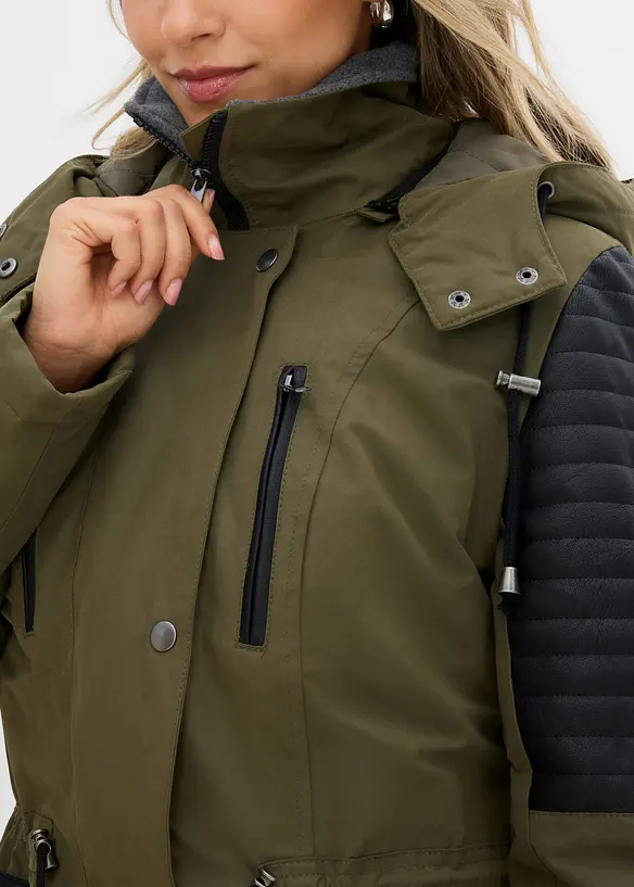 L&aring;ng parkas med inf&auml;llningar av skinnimitation, bonprix