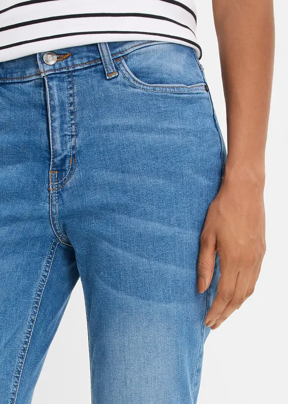 Straight jeans Mid Waist, Stretch, bonprix