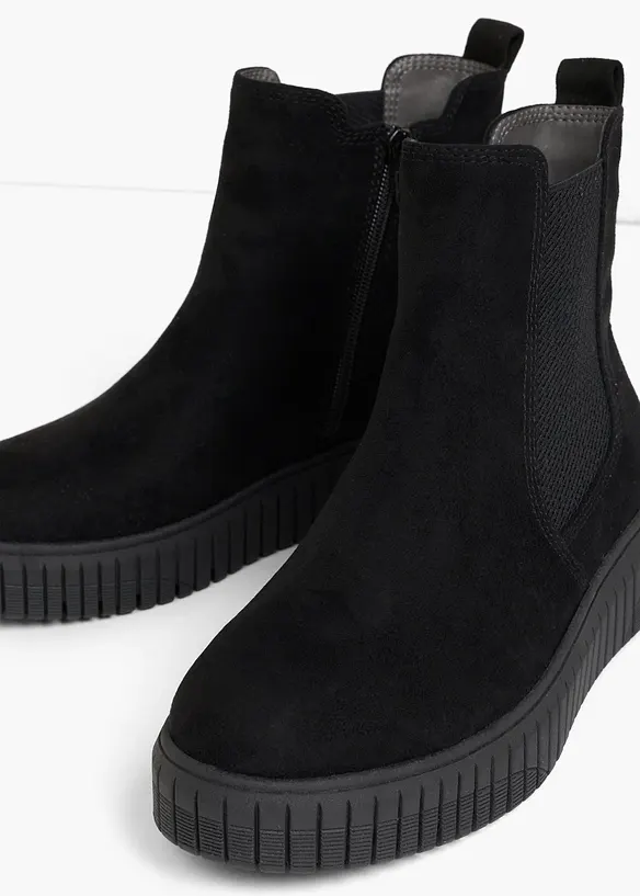 Chelseaboots med bekv&auml;m vidd fr&aring;n Jana, Jana