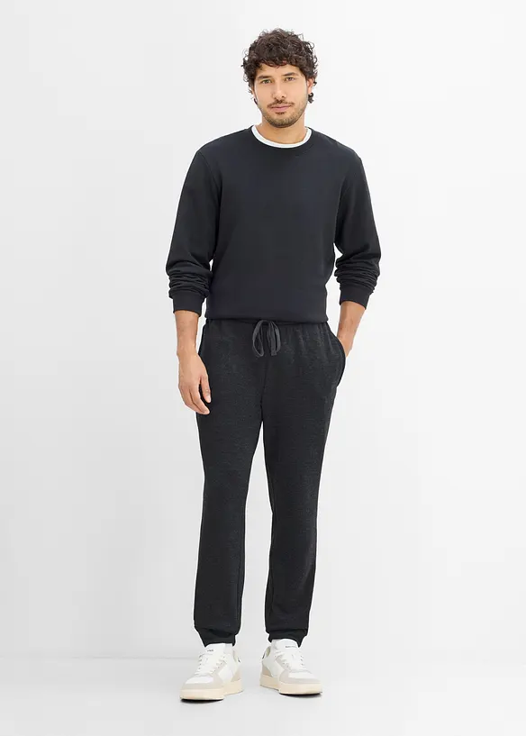 V&auml;rmande joggingbyxa med fickor med dragkedja, bonprix