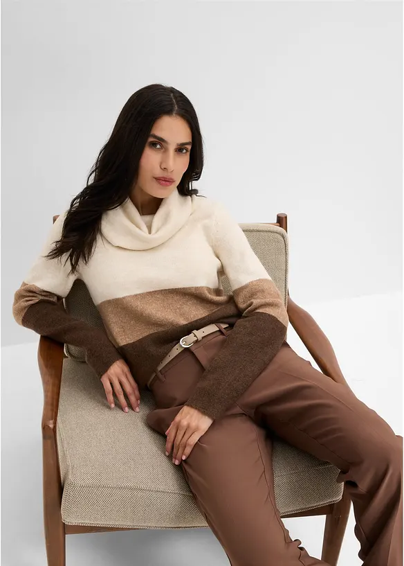 Feminin byxa med pressveck, bonprix