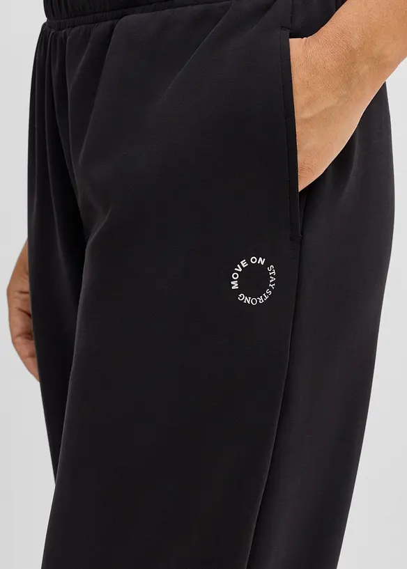 Extra mjuk joggingbyxa i modalblandning, bonprix