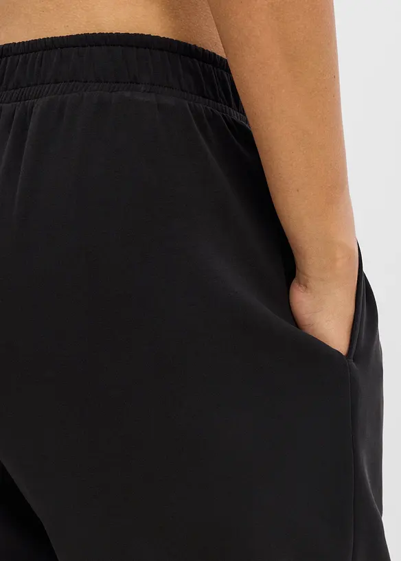 Extra mjuk joggingbyxa i modalblandning, bonprix