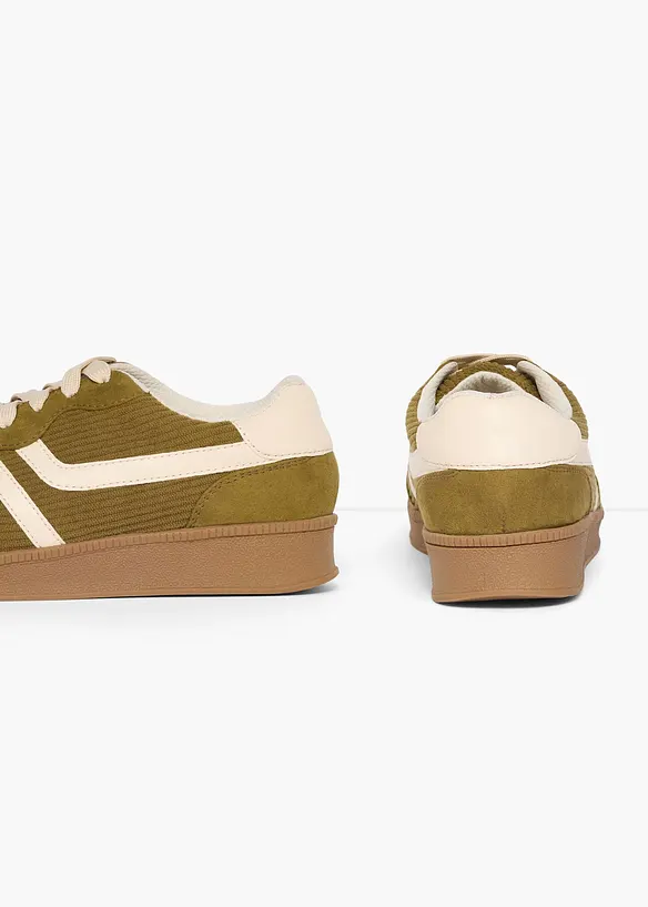 Sneakers med manchesterdetaljer, bonprix