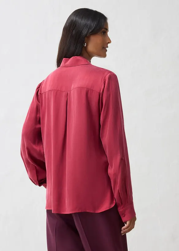 Skjortblus i f&ouml;ljsam kupro och viskos, bonprix