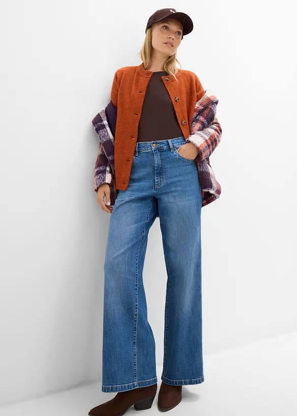Jeans med Wide Leg och s&ouml;mdetaljer, bonprix