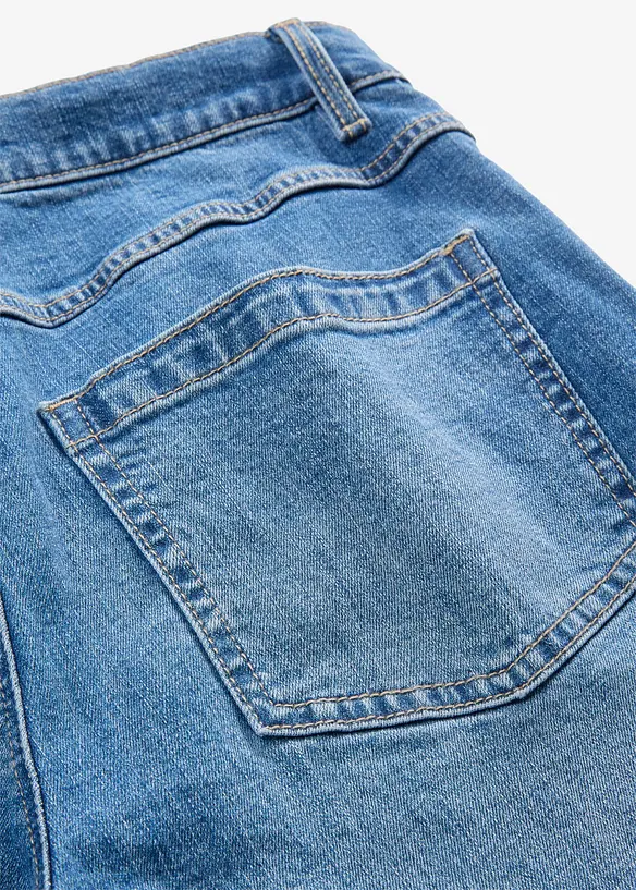 Jeans med Wide Leg och s&ouml;mdetaljer, bonprix