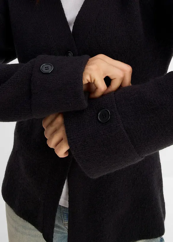 Finstickad cardigan i insv&auml;ngd modell, bonprix