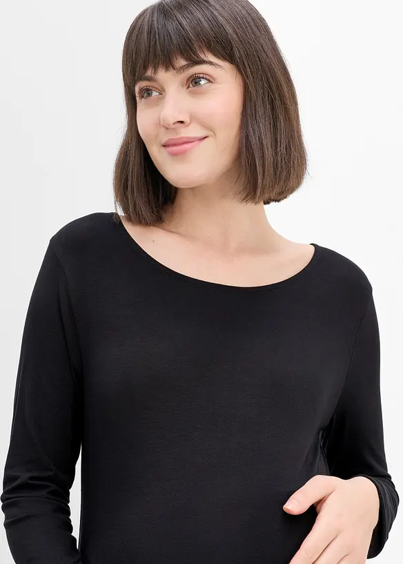 Elegant mammatopp med spets i nederkanten, bonprix