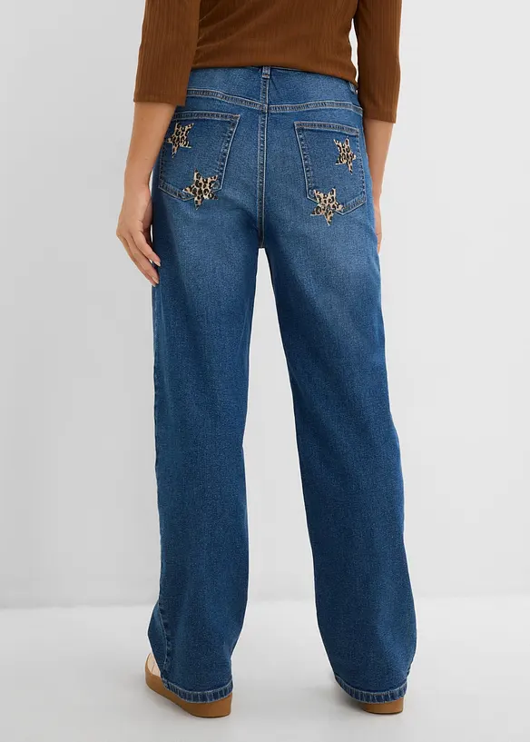 Wide Leg-jeans, Mid Waist med leopardm&ouml;nstrade detaljer, bonprix