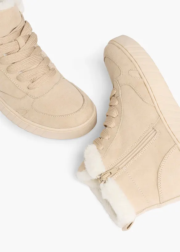 Fodrade sneakers med h&ouml;ga skaft, bonprix