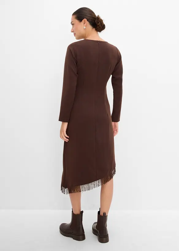Mellanl&aring;ng kl&auml;nning med asymmetrisk nederkant och fransar, bonprix