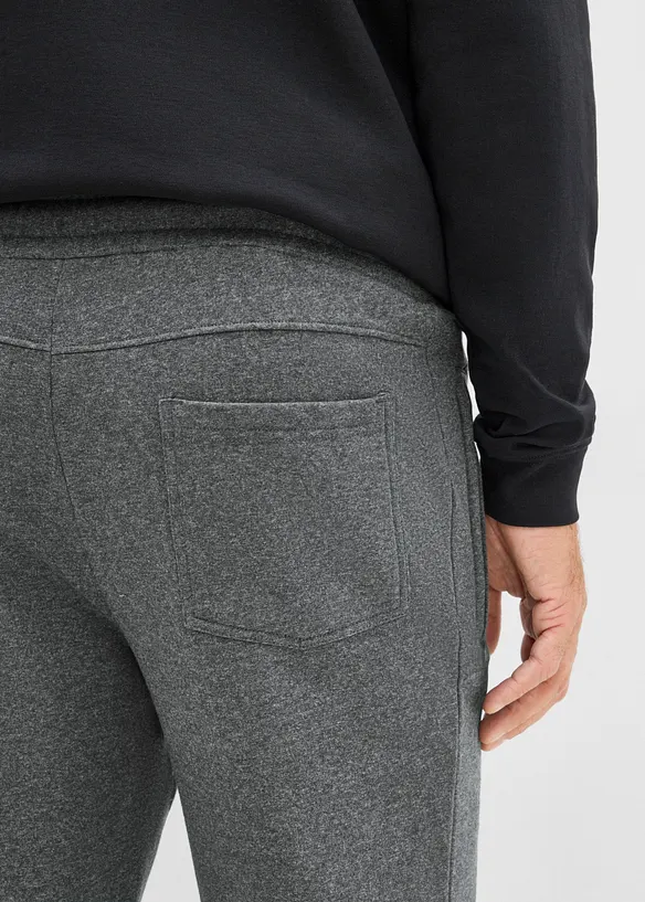 Joggingbyxa med fickor med dragkedja, bonprix