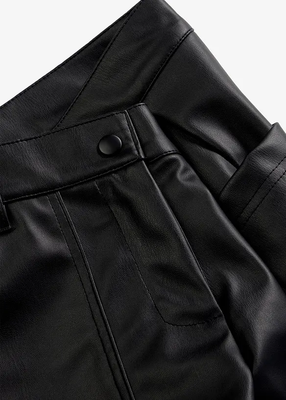 Shorts i skinnimitation med Mid Waist, bonprix