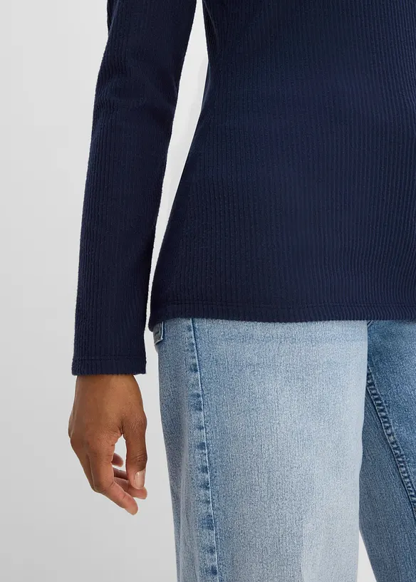 V&auml;rmande topp i ribbstickat material, bonprix