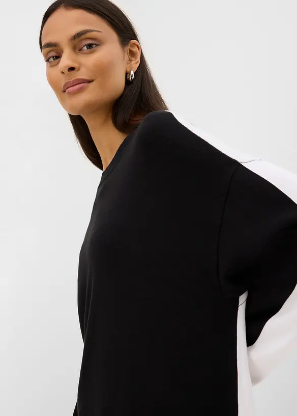 Tr&ouml;ja av viskosmix med asymmetrisk nederkant, bonprix