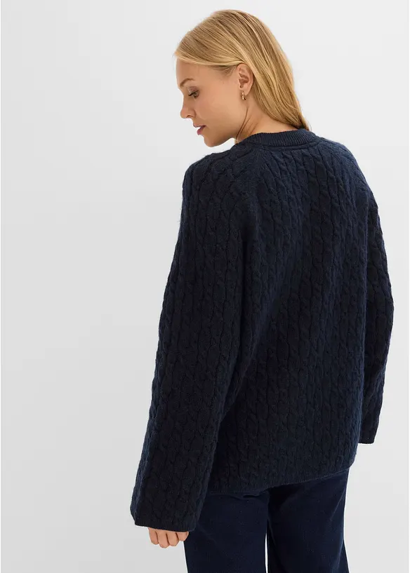 Oversizetr&ouml;ja med fl&auml;tstickning, bonprix