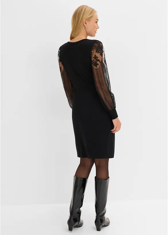 Minikl&auml;nning med transparenta ballong&auml;rmar och broderi, bonprix