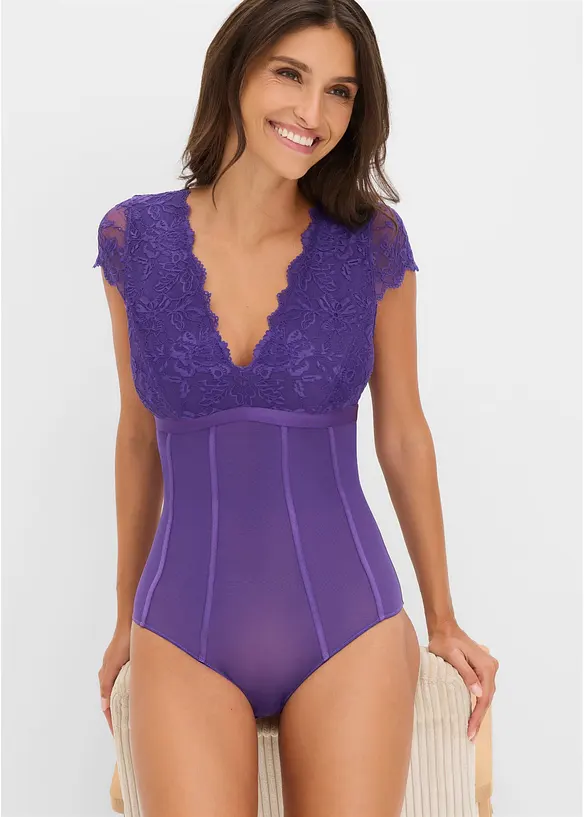 Body med mjuk spets, bonprix