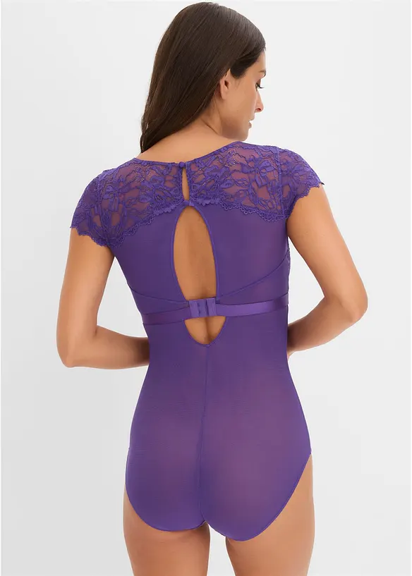 Body med mjuk spets, bonprix