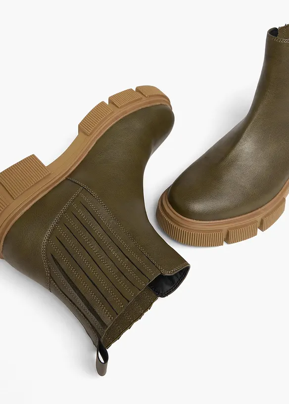 Chelseaboots med profilsula, bonprix