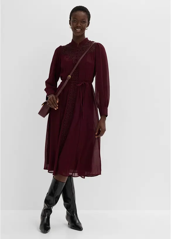 Chiffongkl&auml;nning med spetsdetaljer, bonprix