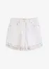 Shorts med kedjedetaljer, bonprix