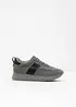 Sneakers med platåsula, bonprix
